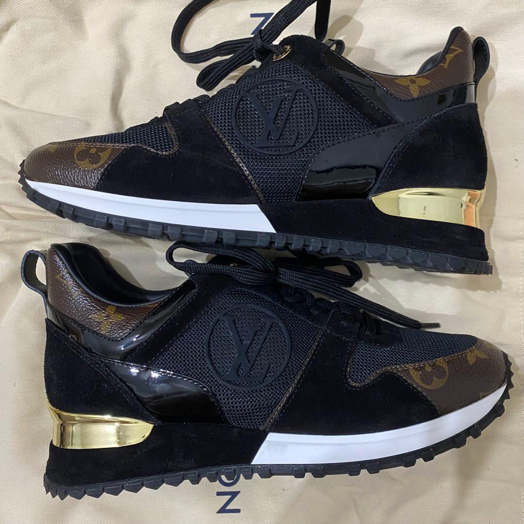 LOUIS VUITTONランアウェイラインスニーカー36 ブラック　モノグラム