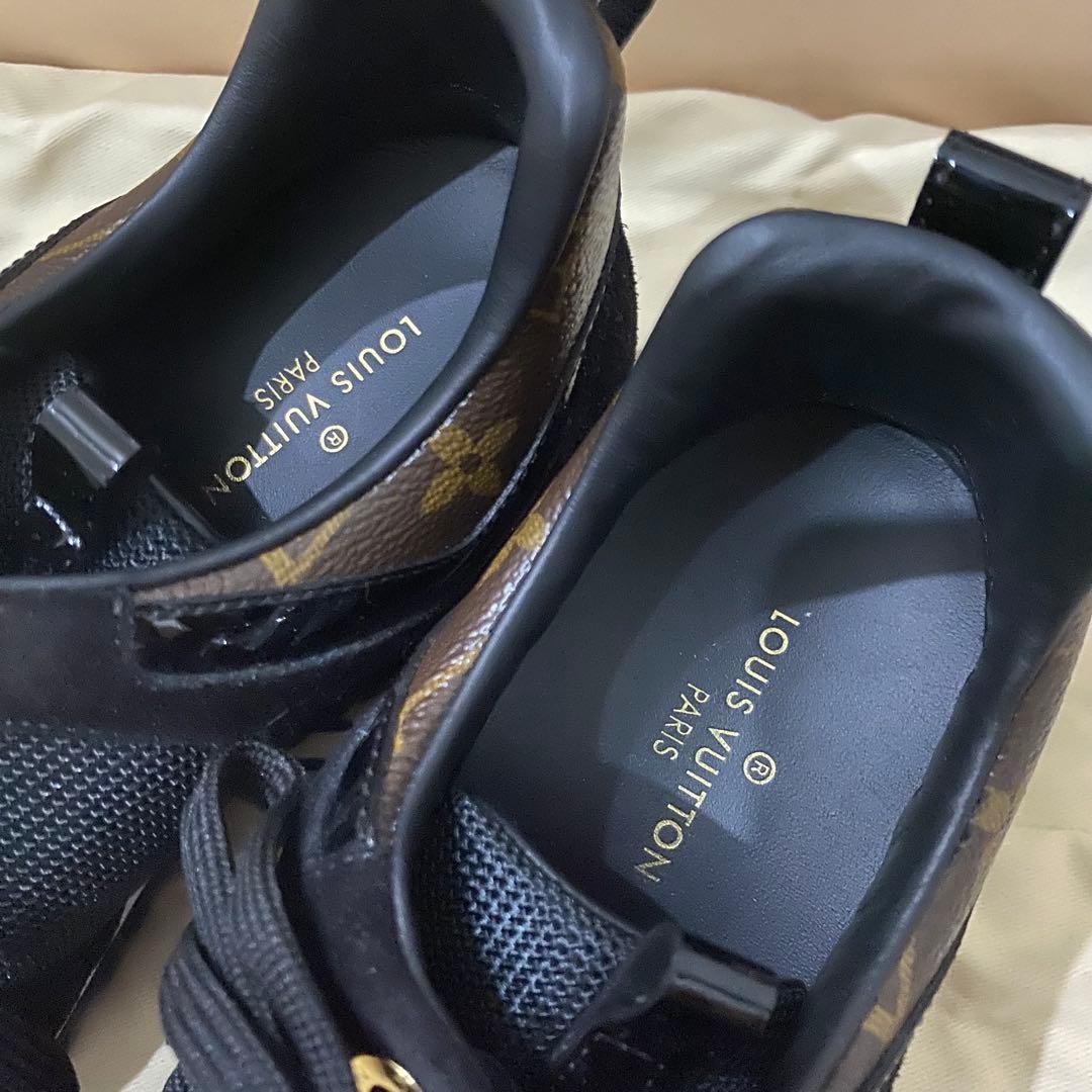 LOUIS VUITTONランアウェイラインスニーカー36 ブラック　モノグラム