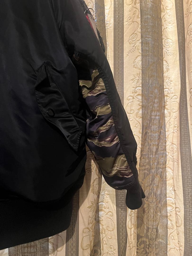 【レア商品❗️】JOURNAL STANDARD別注　MA-1 迷彩柄袖　黒　L