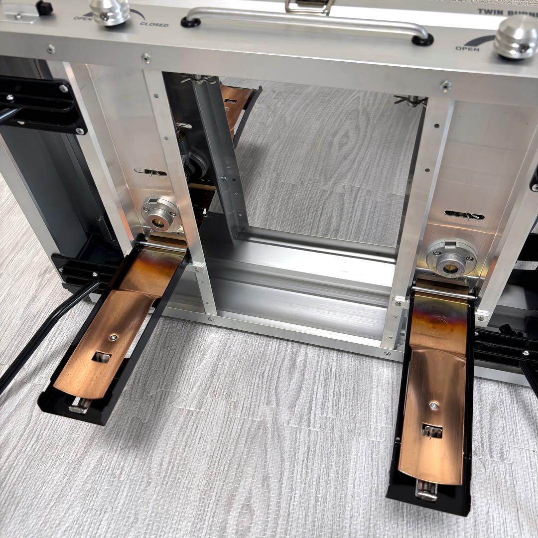 UNIFLAME ツーバーナーコンロ 【調理台付き】