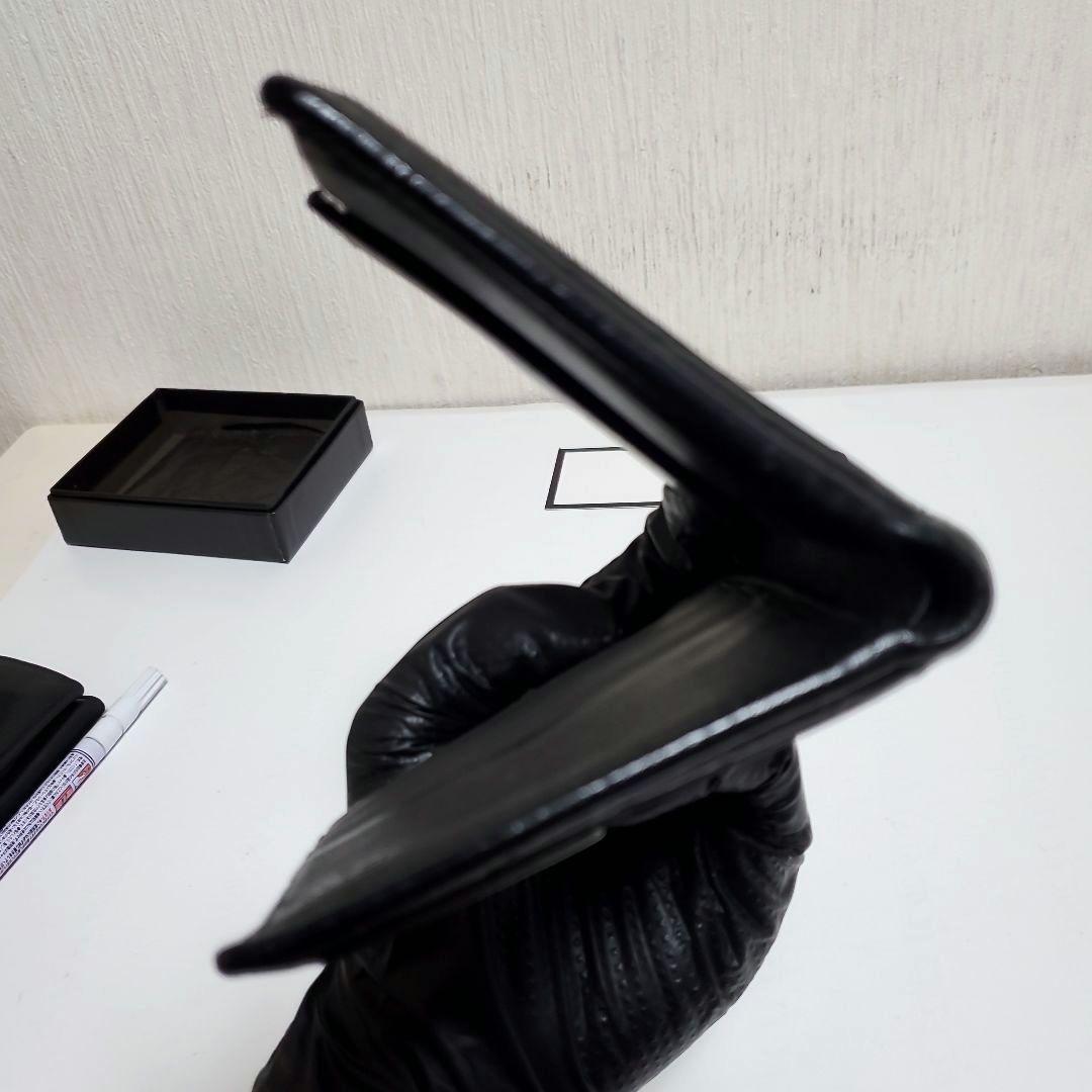 み*か様 GUCCI　グッチ　二つ折り財布　GG柄　本革　ブラック