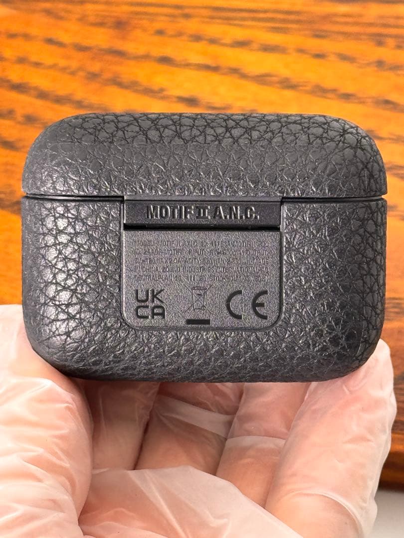 MarshallのMotif II A.N.C. ワイヤレスイヤホン本体のみ