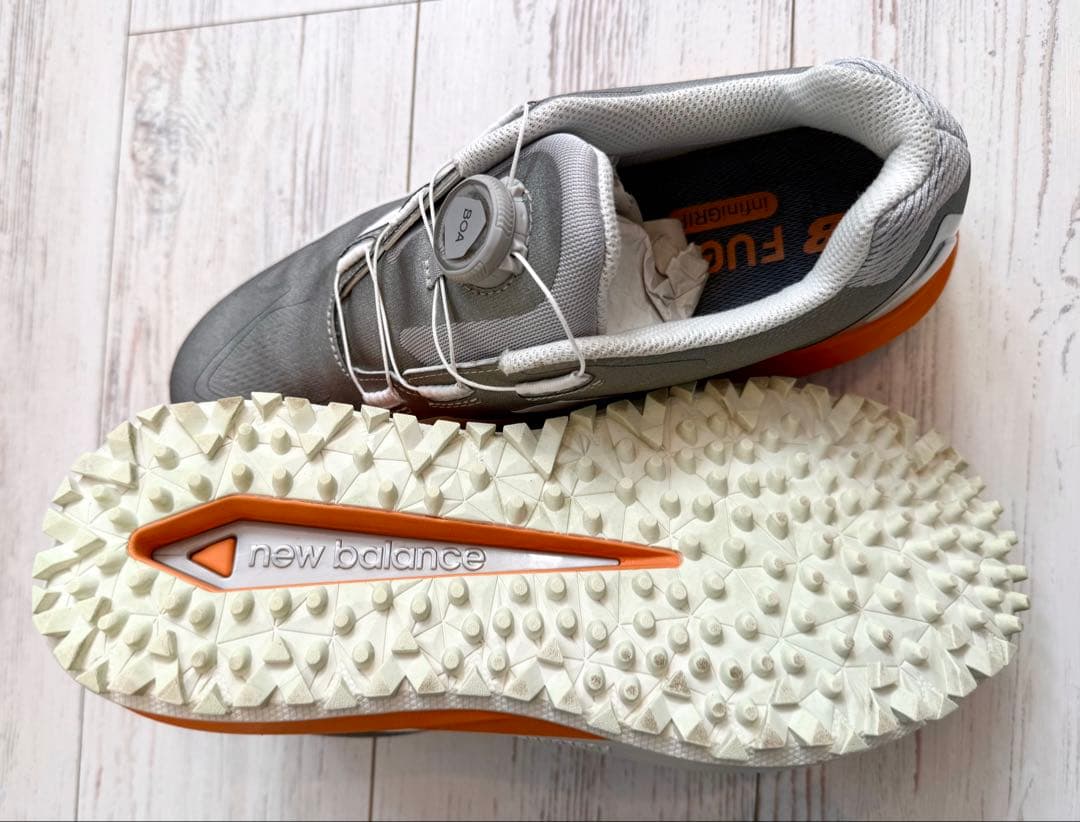 New Balance ゴルフシューズ シルバー/オレンジ