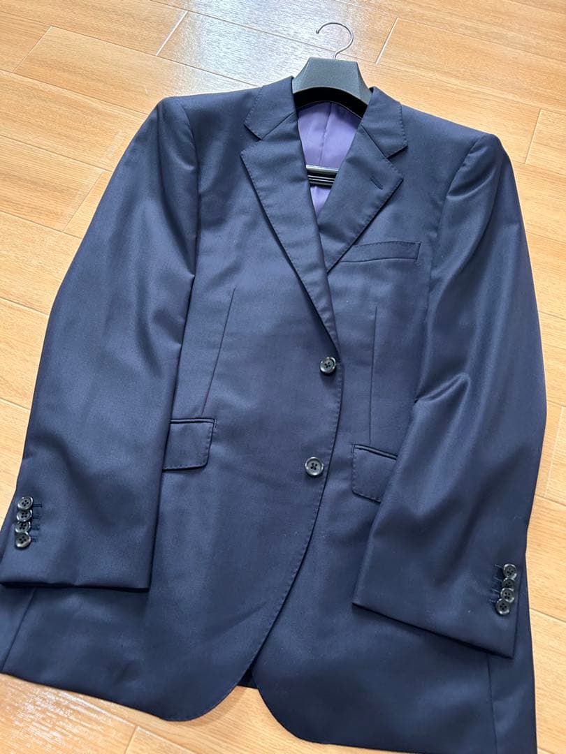 未使用に近い　グローバルスタイル　イタリア製エストラート　ネイビースーツ　XL