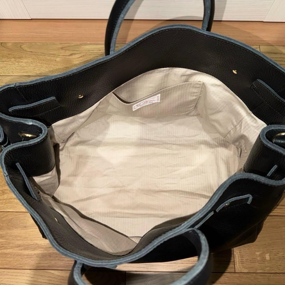 ヤングアンドオルセン エンボス レザー ベルテッド トートバッグ M