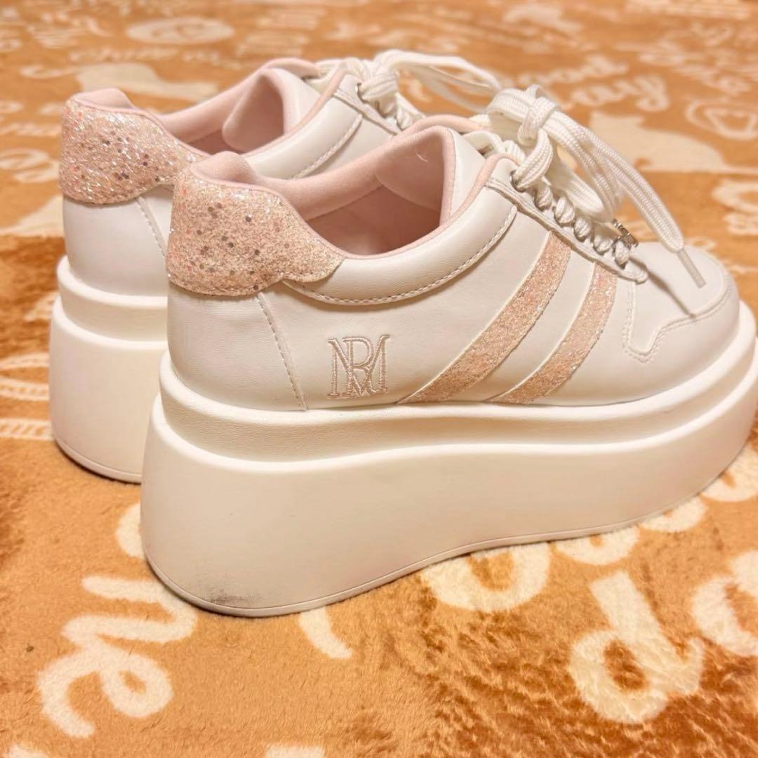 Rosé Muse Glitter point sneakers ホワイト