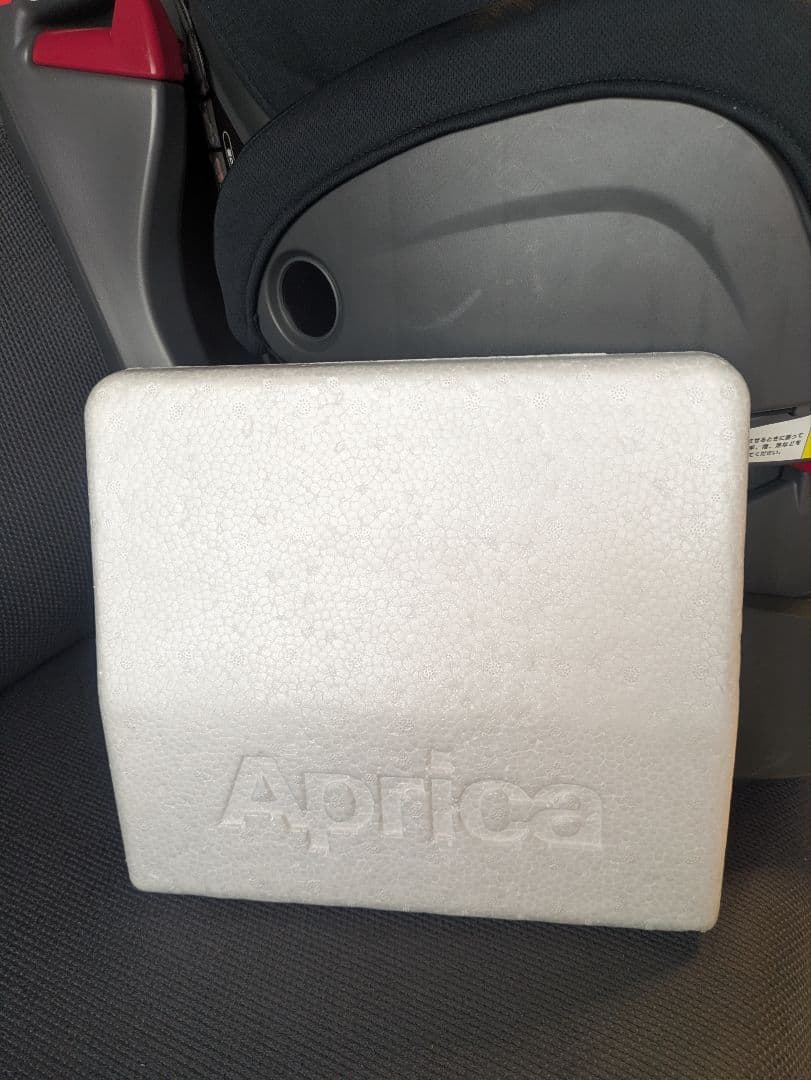 アップリカ ディアターンプラス AB グレー　チャイルドシート