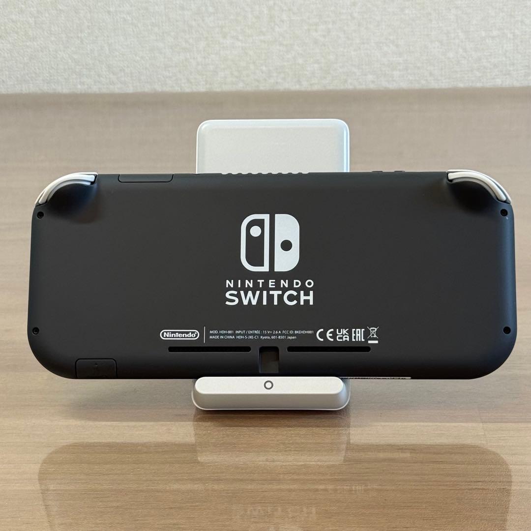 7-098【美品】Switch LITE グレー