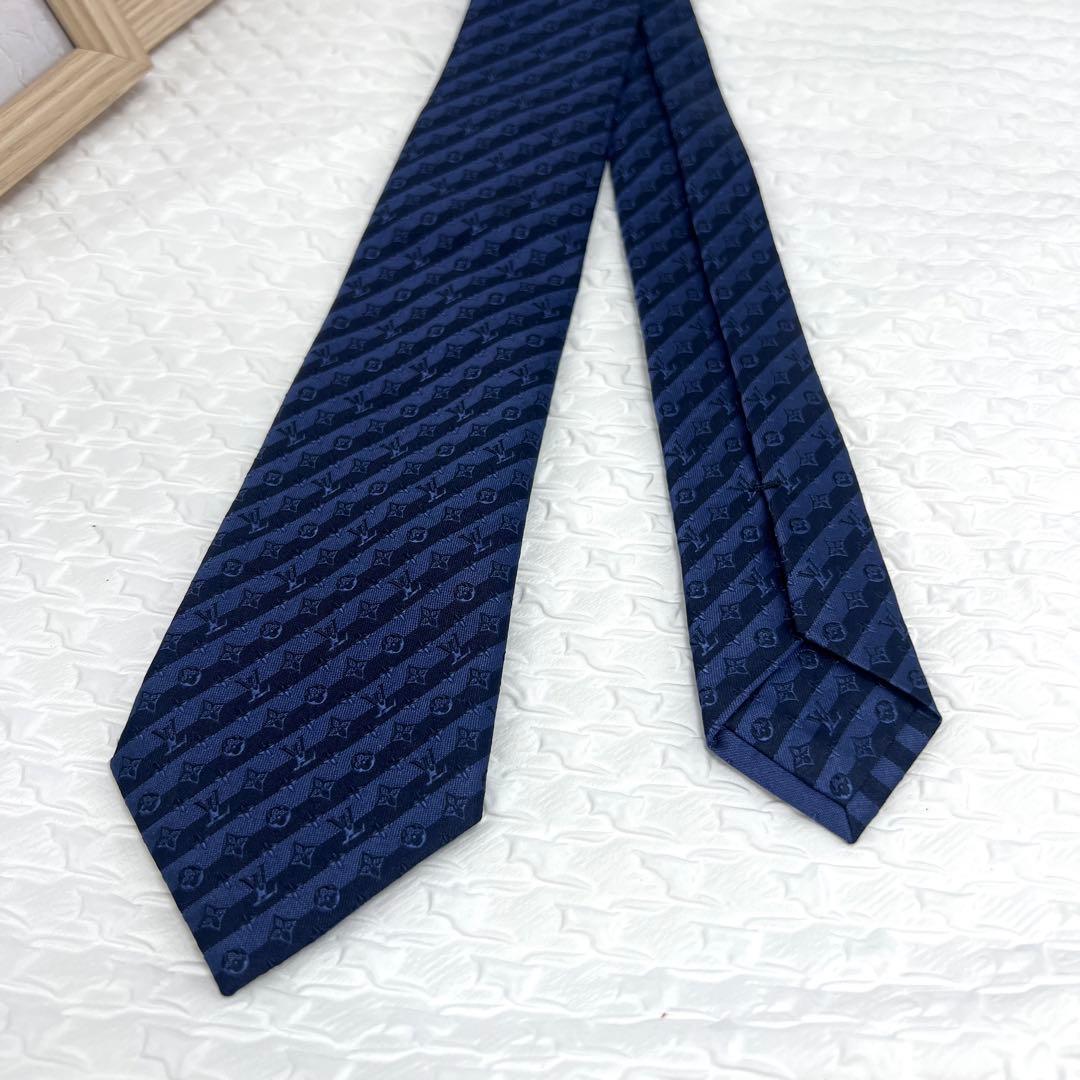 ✨ほぼ未使用品✨ルイヴィトン ネクタイ　モノグラム ダイアゴナル　マリーヌ