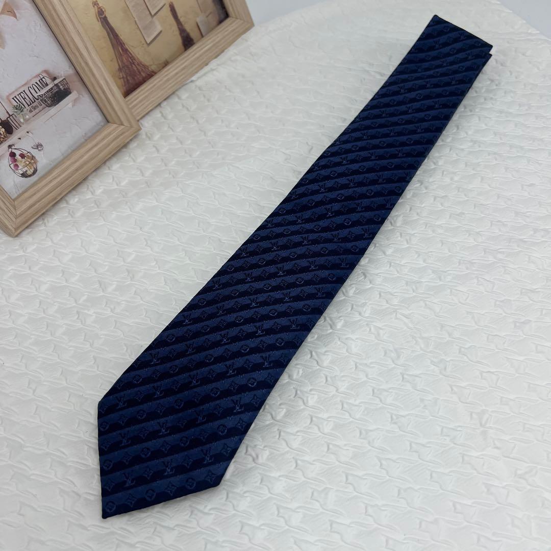 ✨ほぼ未使用品✨ルイヴィトン ネクタイ　モノグラム ダイアゴナル　マリーヌ