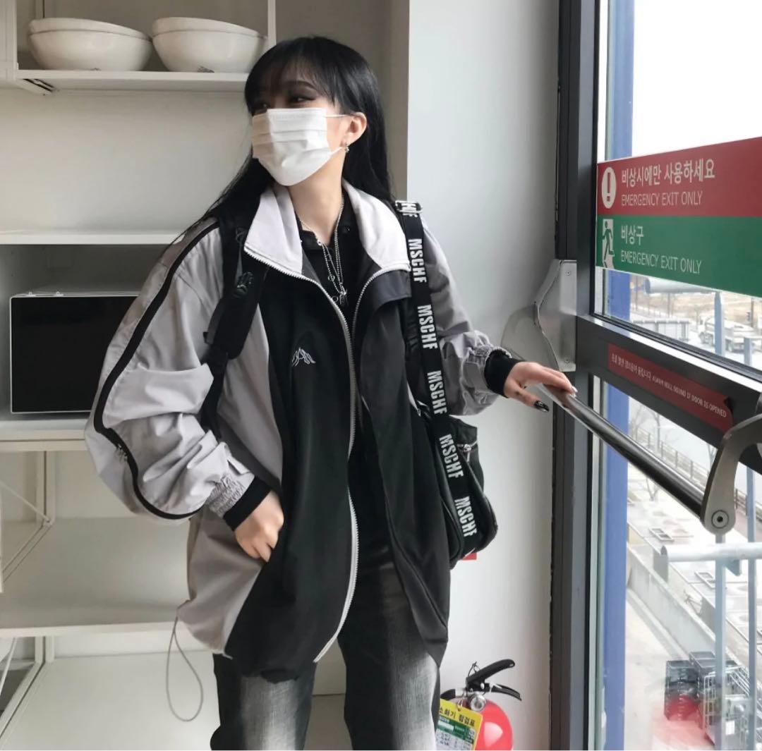 【OAN】マウンテン ジッパーウィンドブレーカ