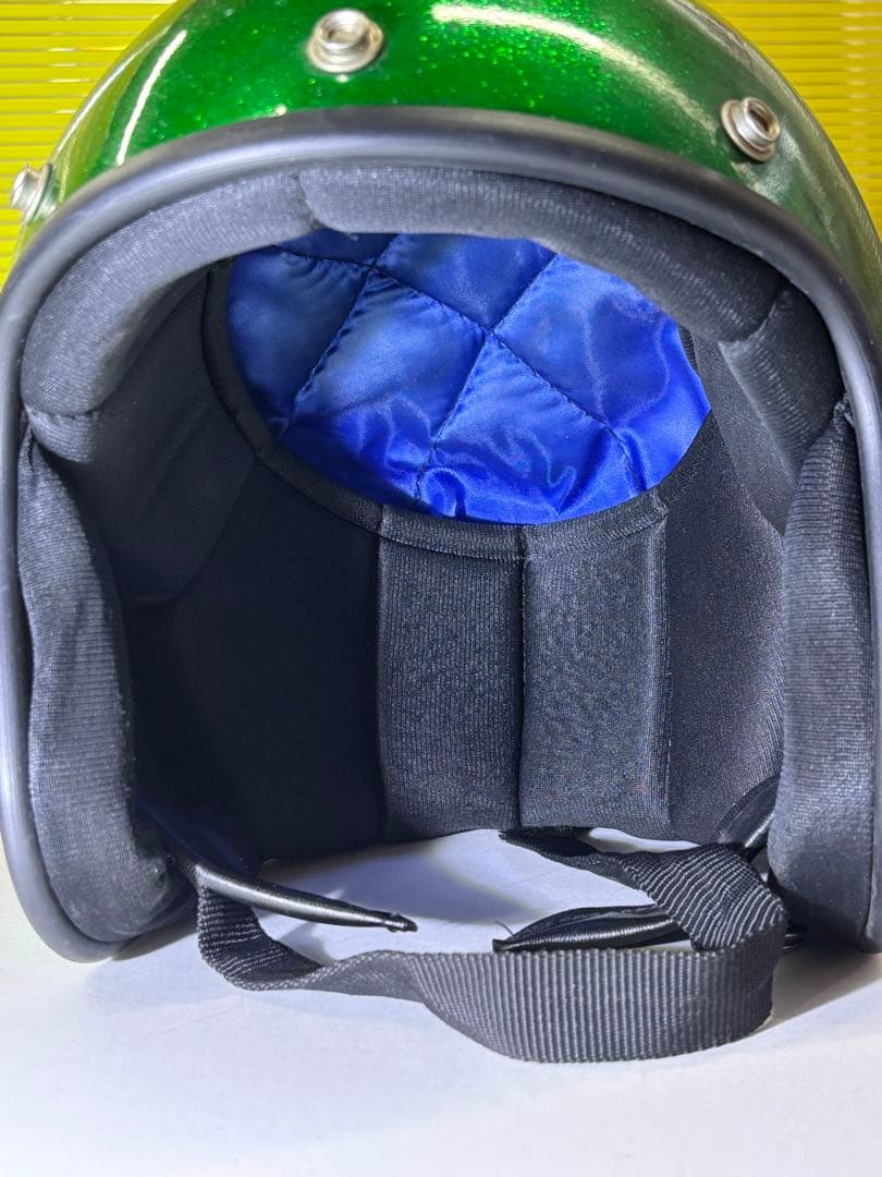 最終値下【希少・美品】グリーンメタリック　ヘルメット