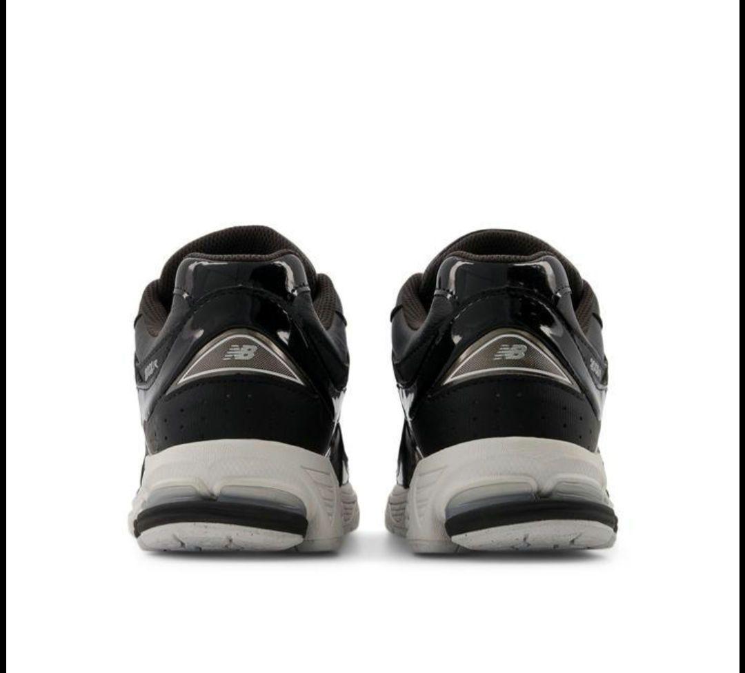 【新品24cm】New Balance U 2002 RD スニーカー ブラック