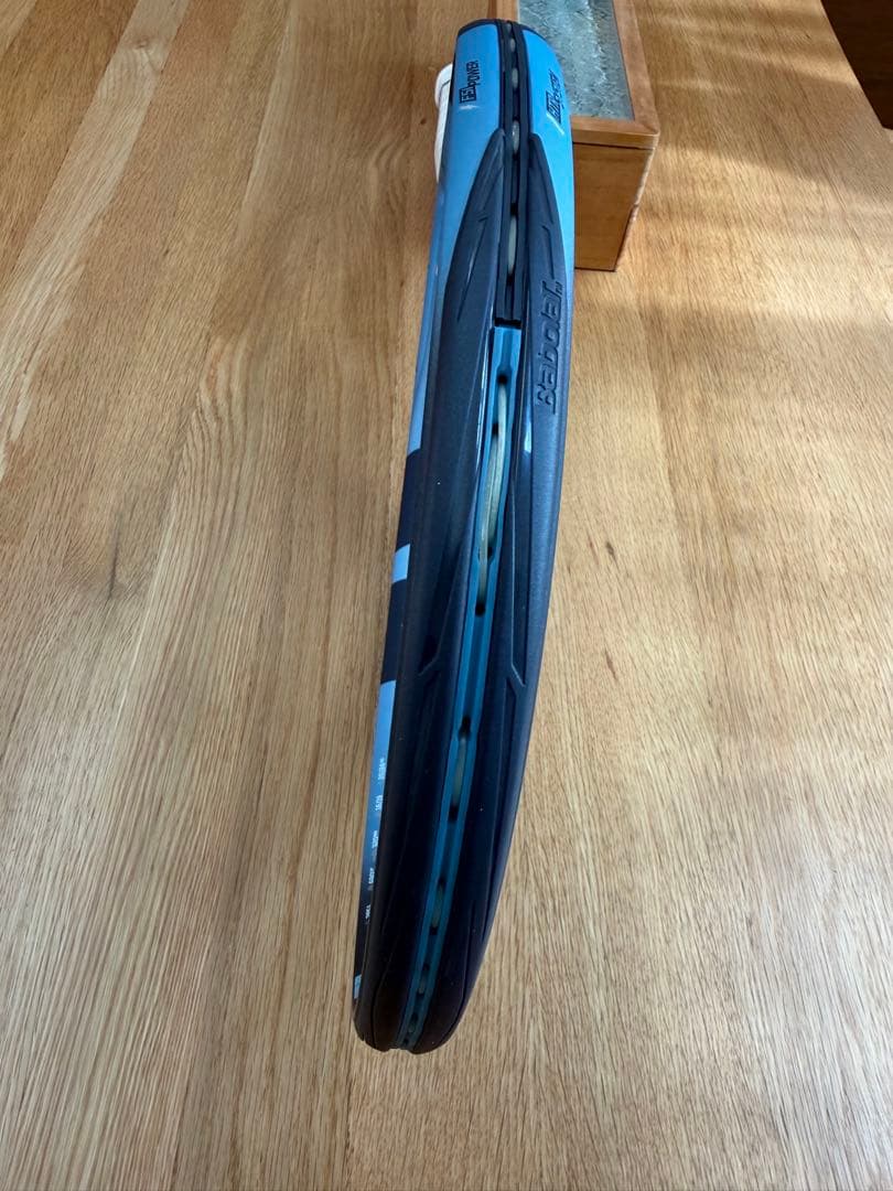 【ほぼ新品】　ピュアドライブ 107 babolat G1 現行モデル