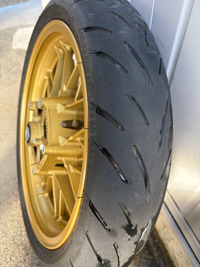 Z900rsゴールド スポークデザイン ホイール 前後セット