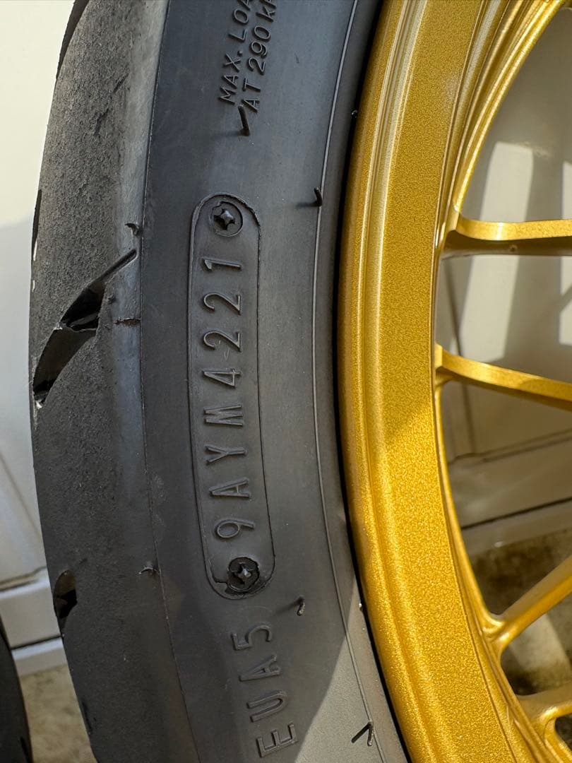 Z900rsゴールド スポークデザイン ホイール 前後セット