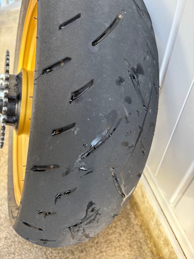 Z900rsゴールド スポークデザイン ホイール 前後セット