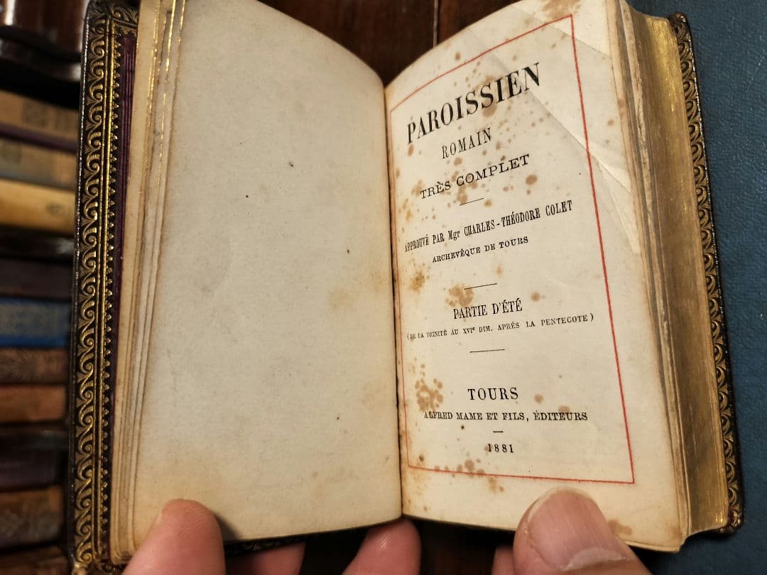 1881年　ミニチュアバイブル革装丁金装飾古書洋書