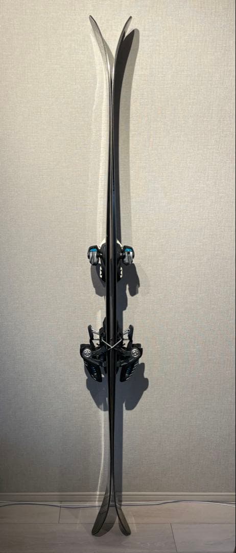 Riot Skis ライオット　スキー板 マーカー　グリフォン　ビンディング付き