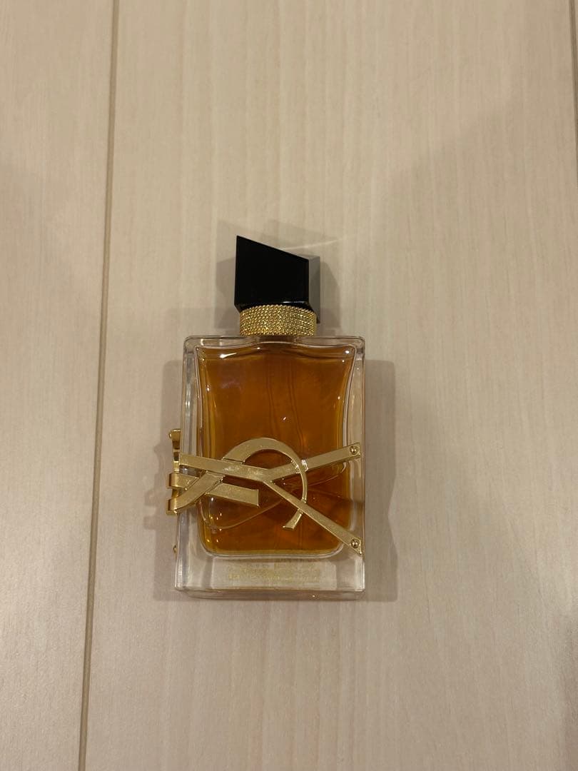 イブサンローラン リブレ オーデパルファム 50ml