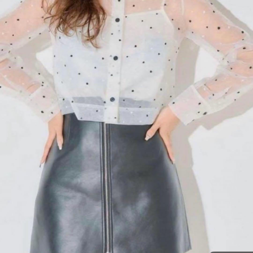 Shelleyシェリエ フロント ZIP レザー スカート M