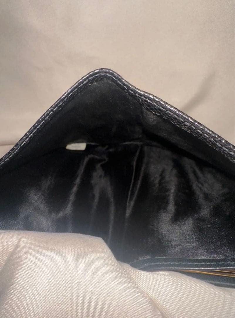 ⭐︎CHANEL⭐︎キャビアスキン 二つ折り ガマ口 長財布