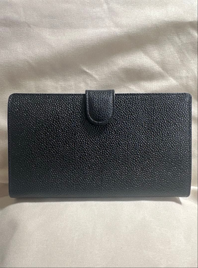 ⭐︎CHANEL⭐︎キャビアスキン 二つ折り ガマ口 長財布