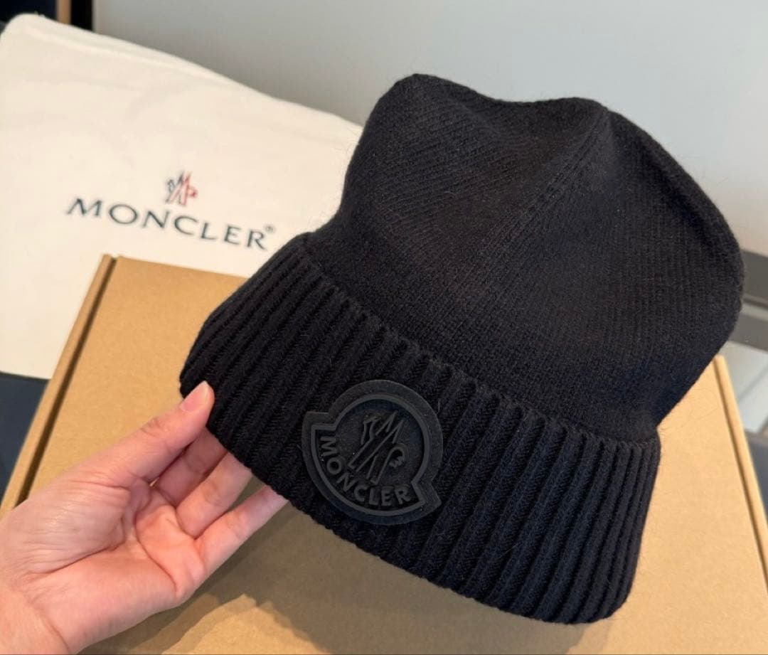 MONCLER ロゴ ニットキャップ ブラック☆