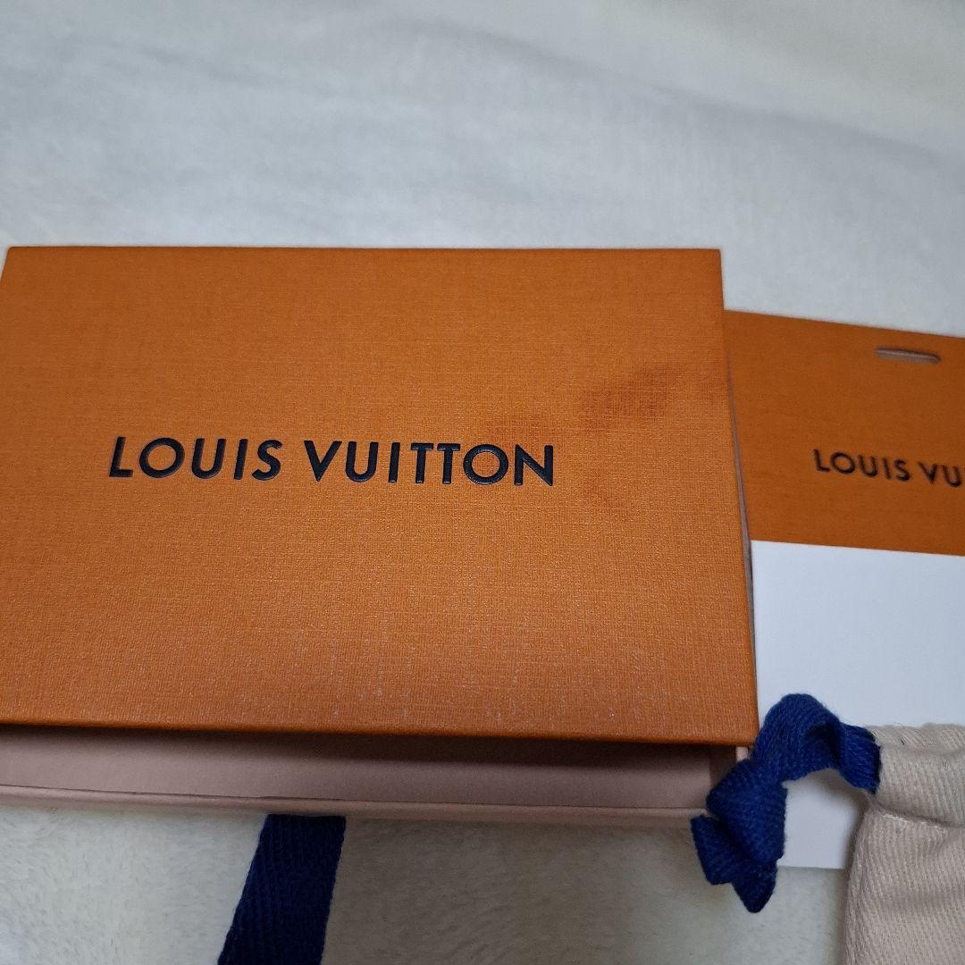 新品Louis Vuitton ブックル ドレイユ・パラダイス チェーン ピアス