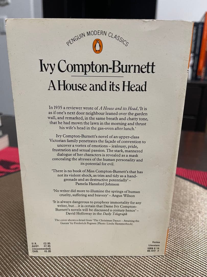 洋書 Ivy Compton-Burnett A House and its Head