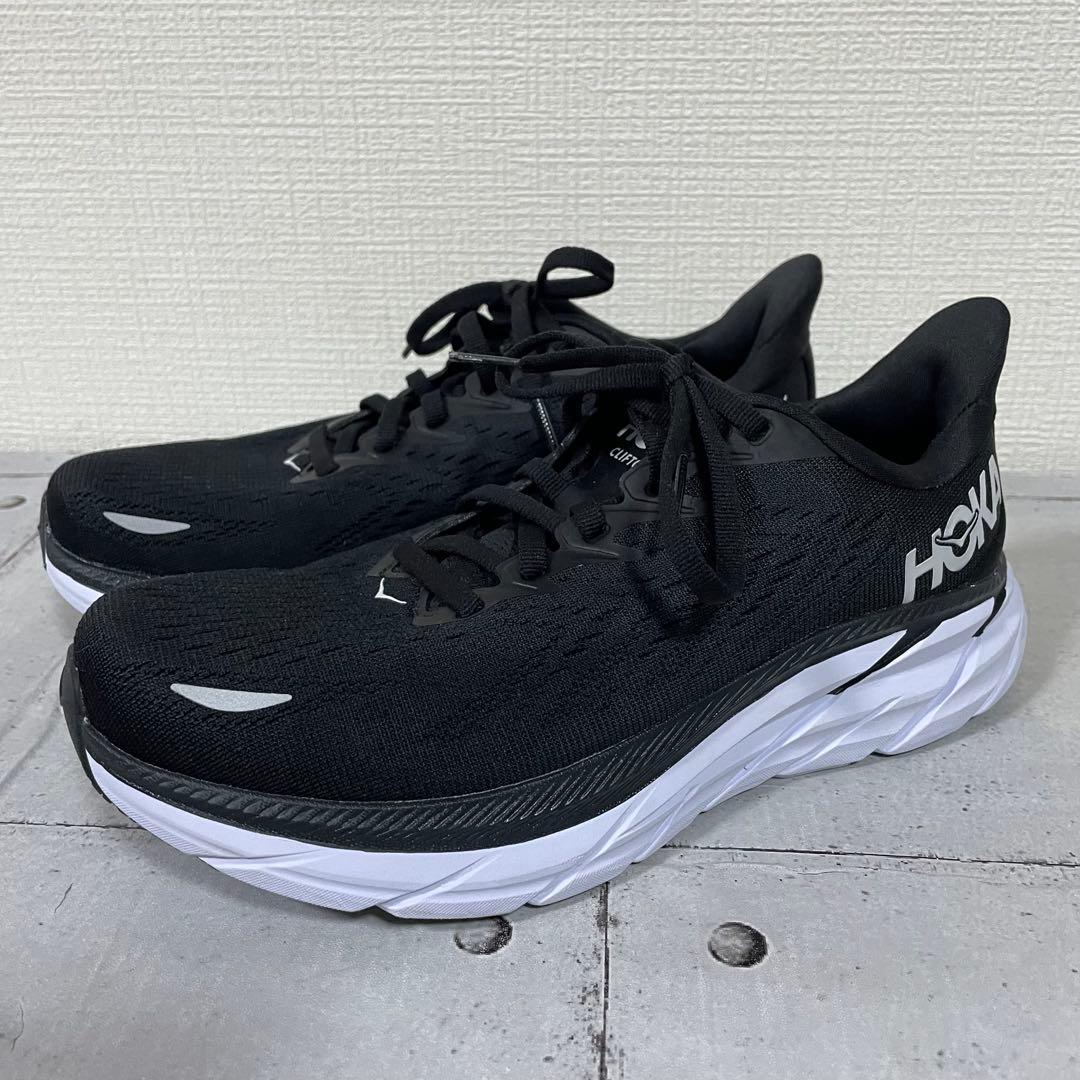 美品　HOKA ホカ　CLIFTON8 ランニングシューズ 黒　スニーカー　24