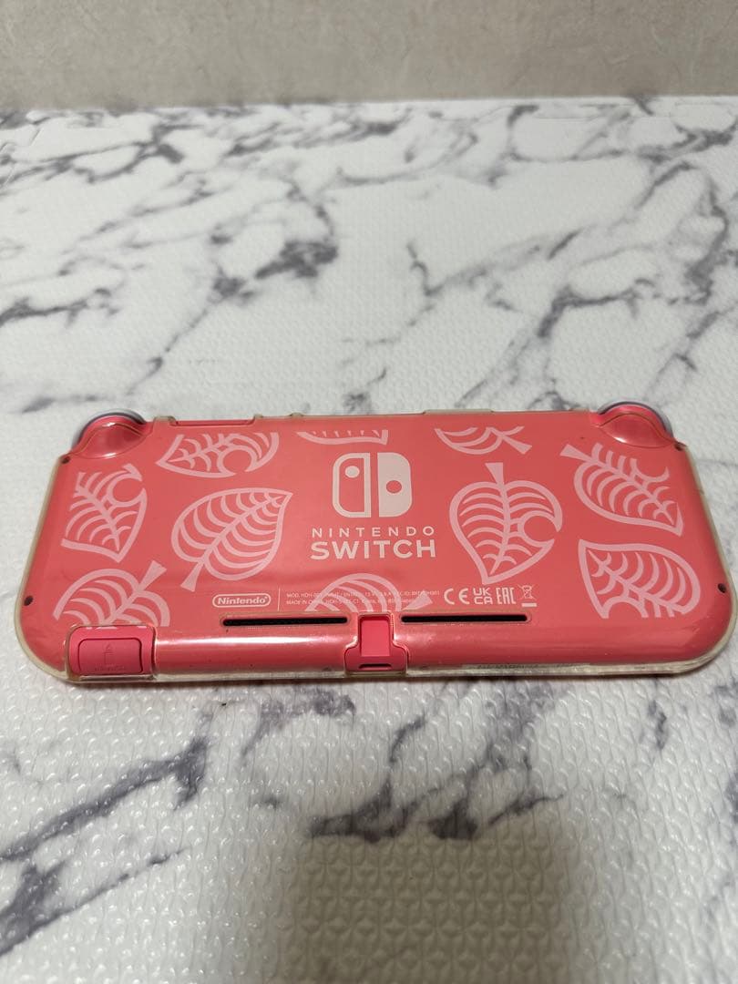 スイッチライト どうぶつの森　coral pink