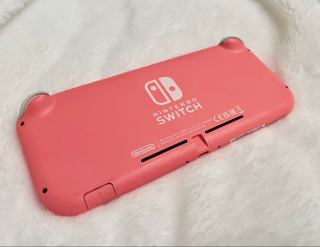 【本体のみ】Nintendo Switch Lite コーラルピンク
