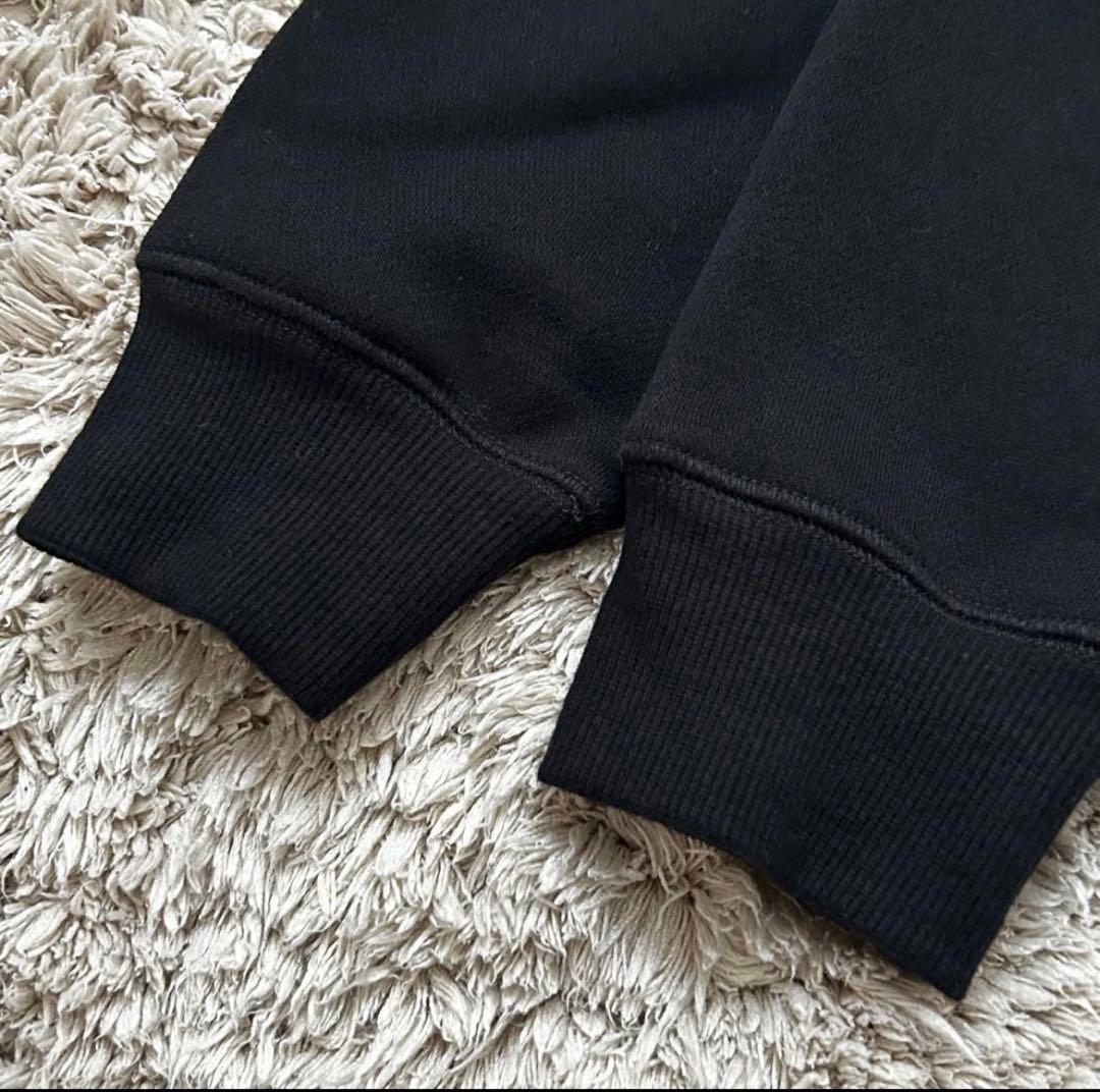 UGG 黒　トレーナー　スウェット　S