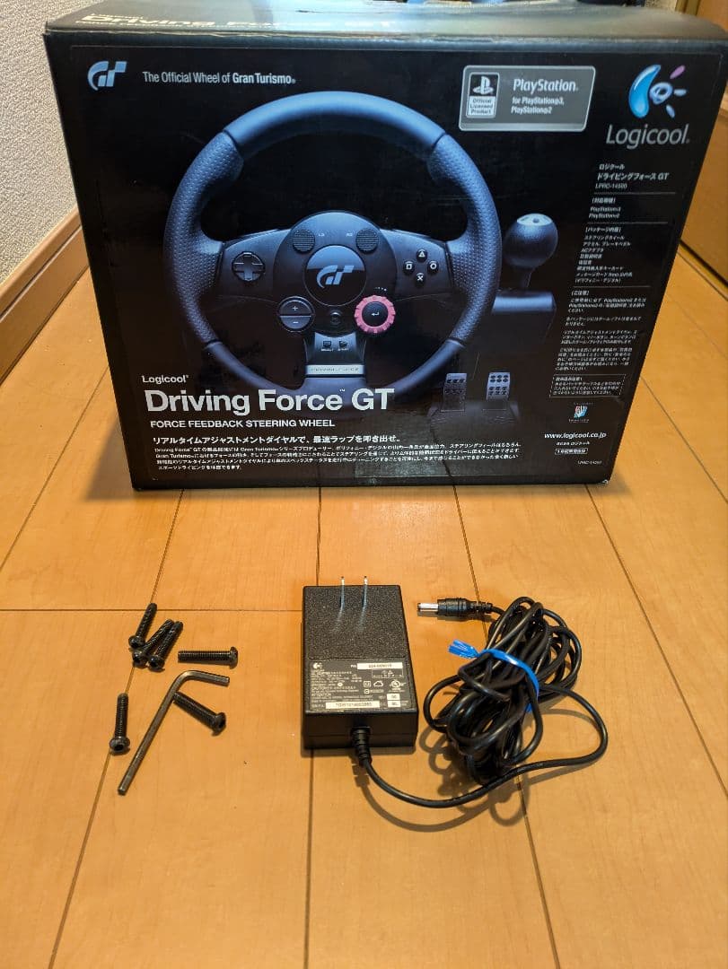 美品 Logicool Driving Force GT（LPRC-14500）