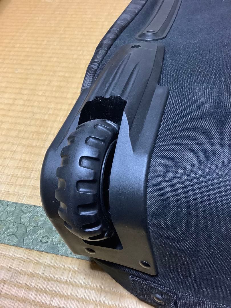 スノーボード用バッグ キャスター付DAKINE LOW ROLLER