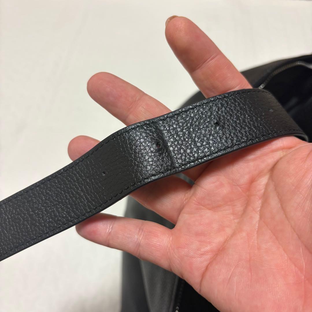 北欧、暮らしの道具店　レザーのショルダーバッグ