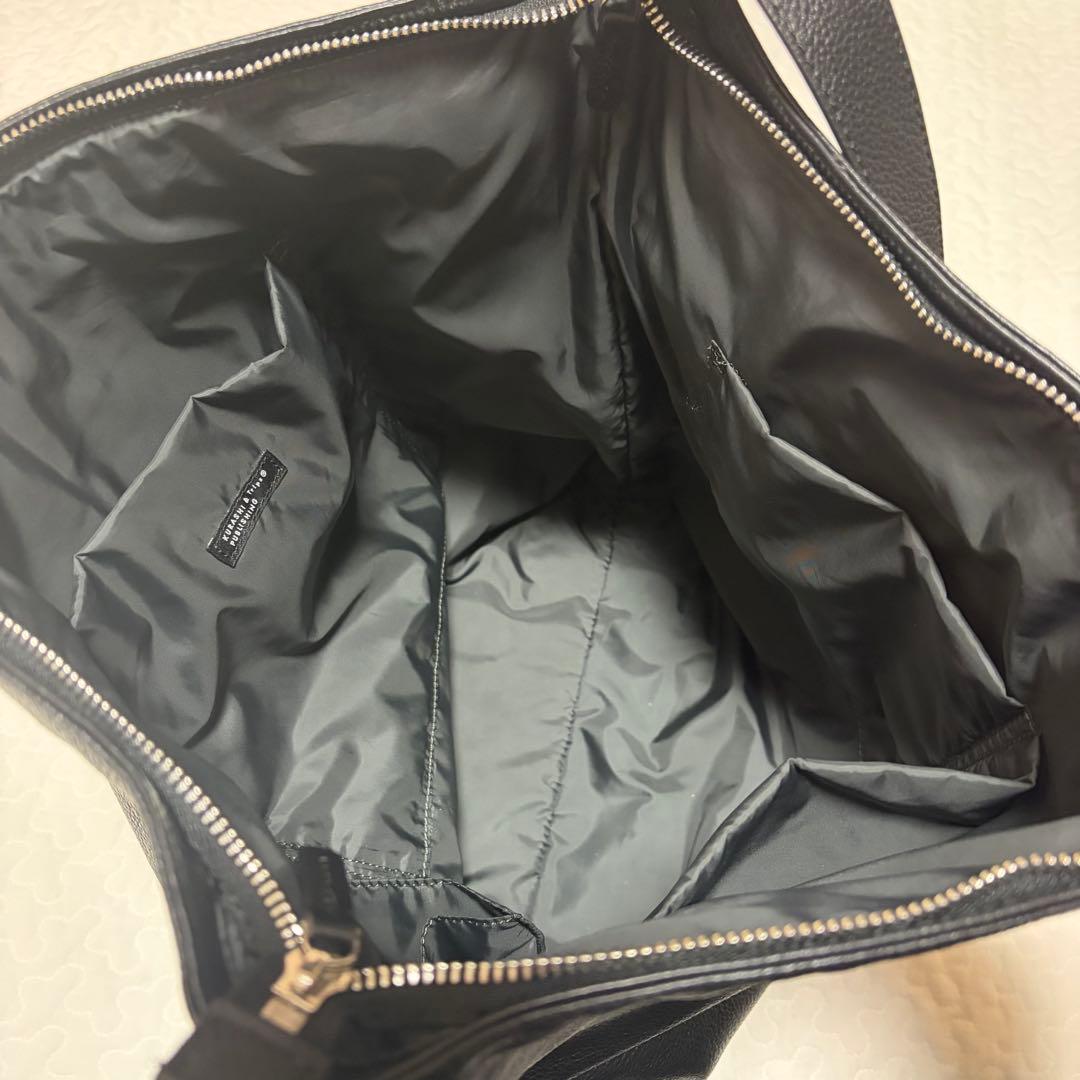 北欧、暮らしの道具店　レザーのショルダーバッグ