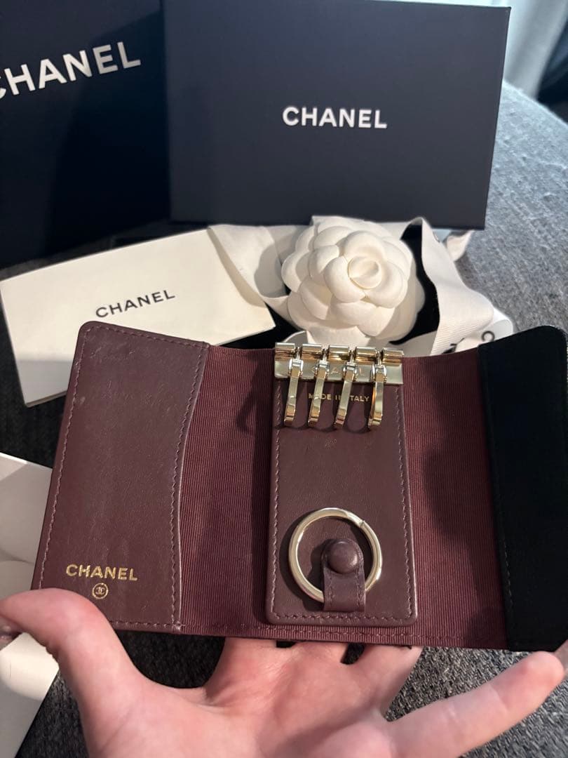 CHANEL キーケース マトラッセ キャビアスキン ブラック