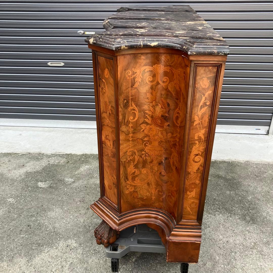 イタリアアンティーク 花柄象嵌 木製サイドボード 飾り棚 チェスト カウンター