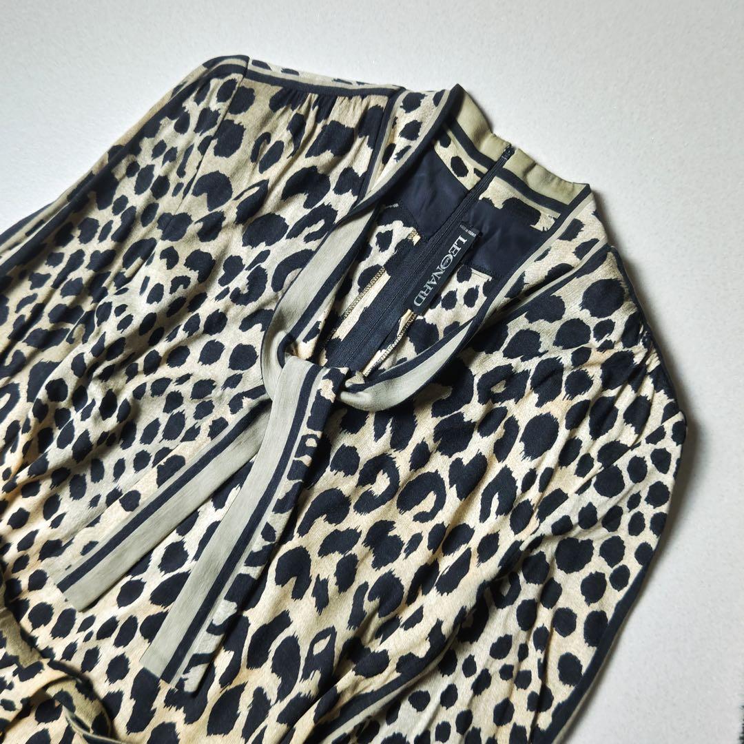 レオナール　ロングワンピース　大判ストール付き　豹柄　シルク混　ボウタイ　ベルト