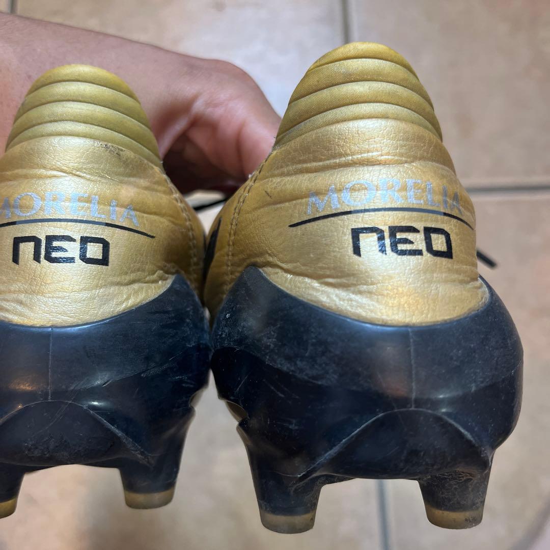 ミズノ モレリアNEO2 ゴールド