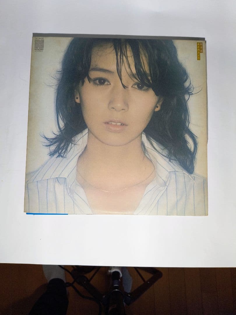 木之内みどりさんのLPレコード11枚、EPレコード2枚、写真集1冊