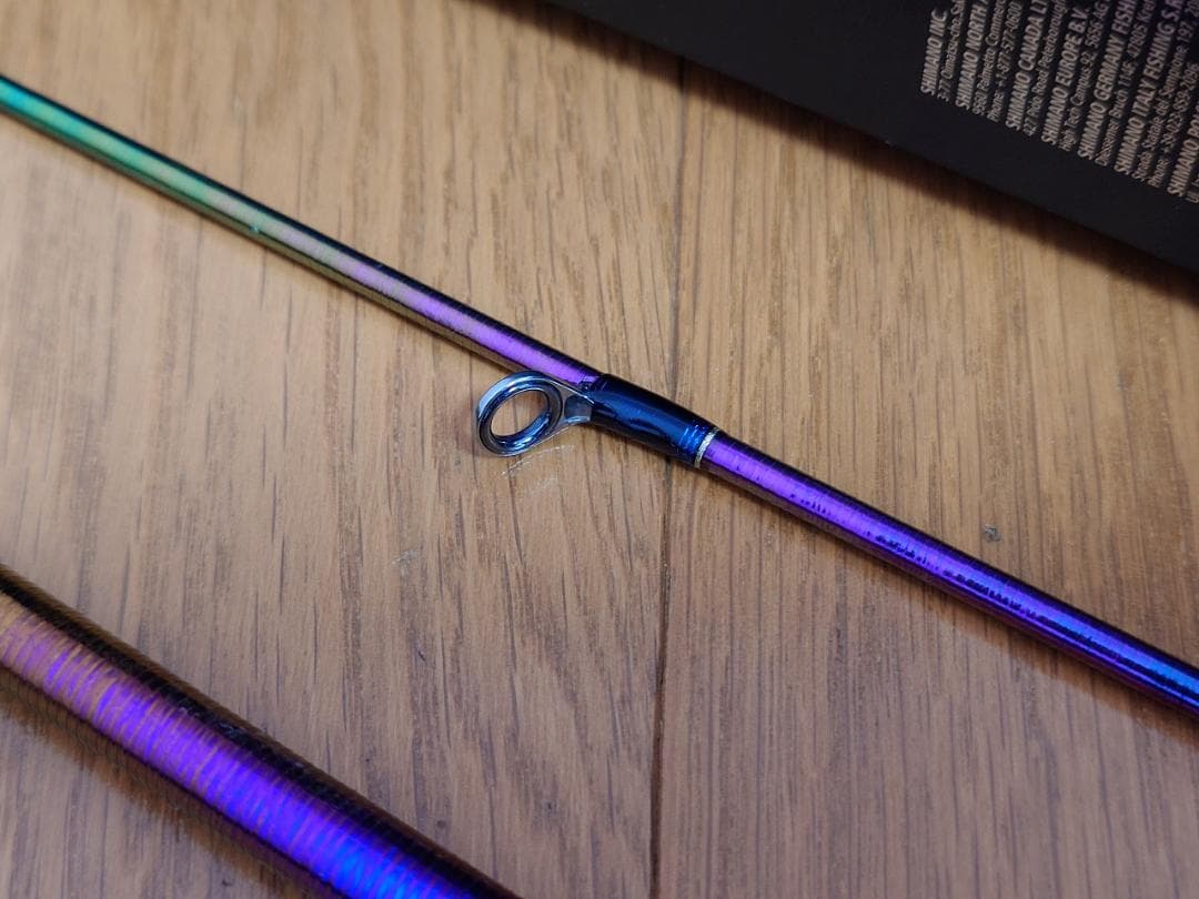 シマノ ワールドシャウラリミテッド 2701FF-3 2025年5月購入 保証有