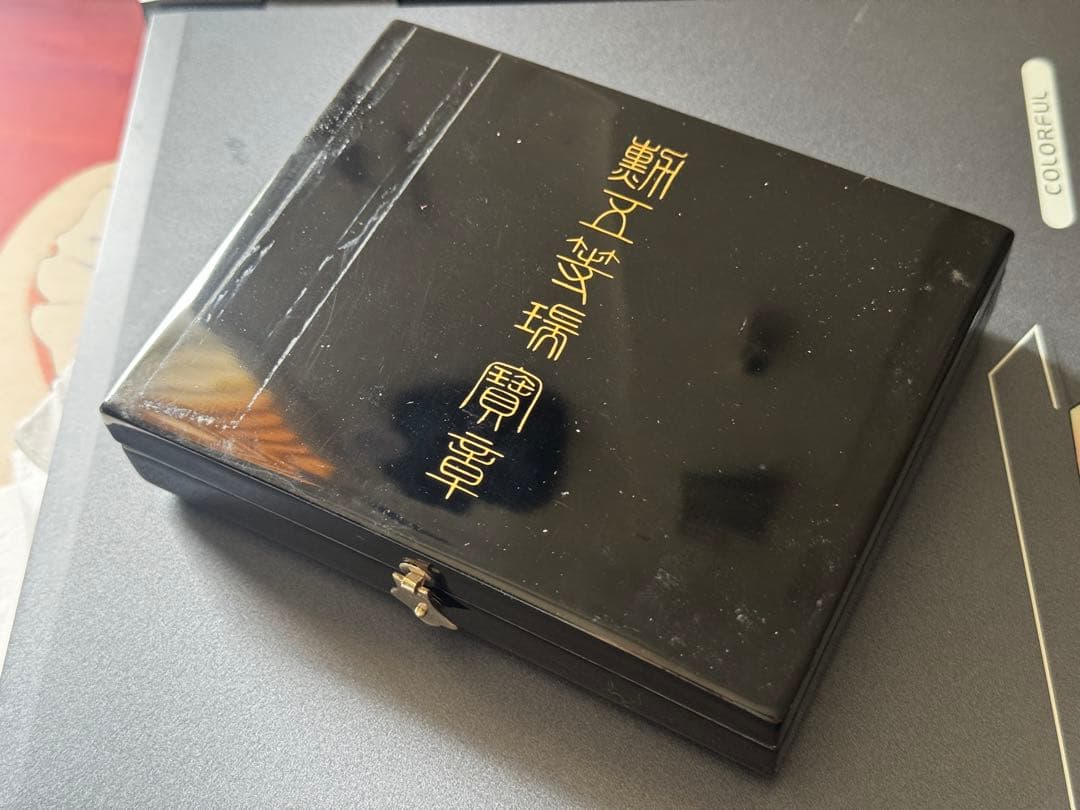 勲五等瑞宝章 婦人用 勲章 純銀製 超レア 美品