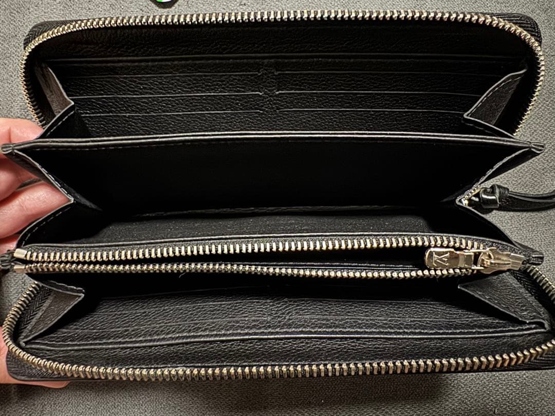 す*へ様 ルイヴィトン財布