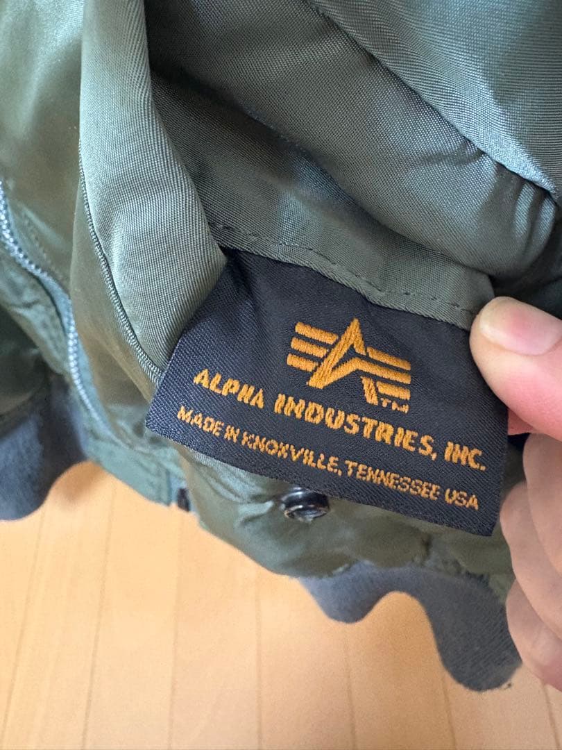 alphaオリーブグリーン MA-1ライトフライトジ ヤケット