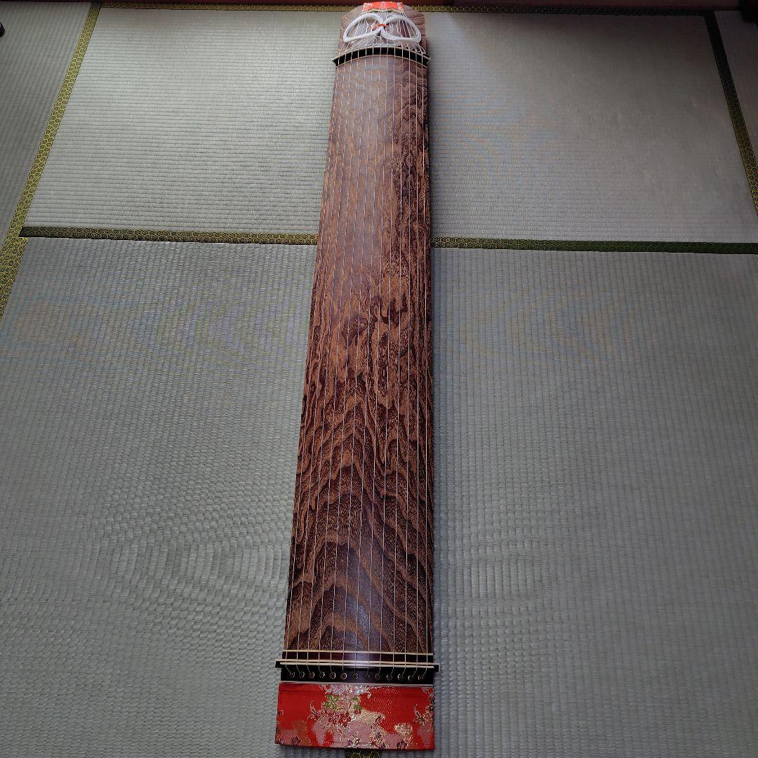 お琴　付属品付き