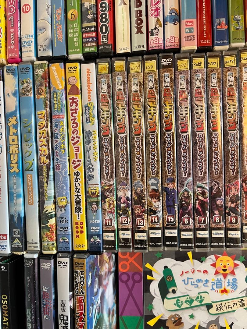 ディズニーなど子供向け　DVD Blu-ray まとめ売り　約100枚以上