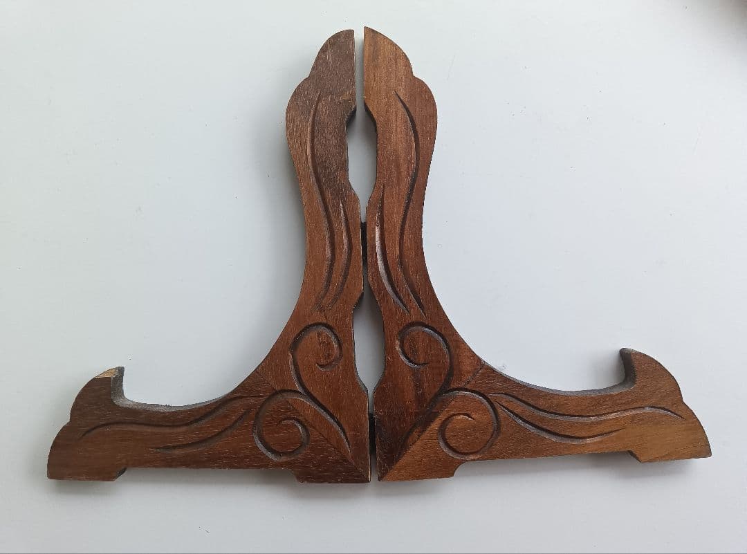 アイヌ木製盆（イタ）木彫り絵皿